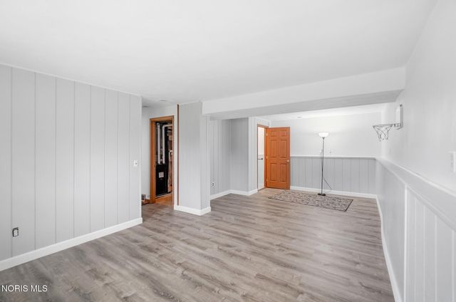 2443 Bedford Lane, Northwood, OH 43619