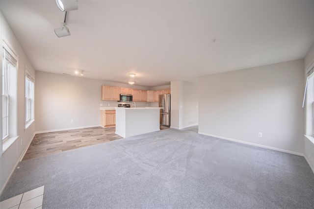 2753 Barclay Way, Ann Arbor, MI 48105