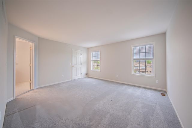 2753 Barclay Way, Ann Arbor, MI 48105