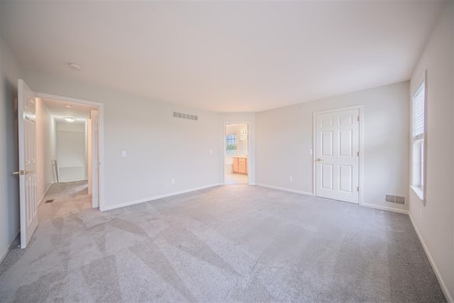 2753 Barclay Way, Ann Arbor, MI 48105