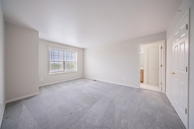 2753 Barclay Way, Ann Arbor, MI 48105