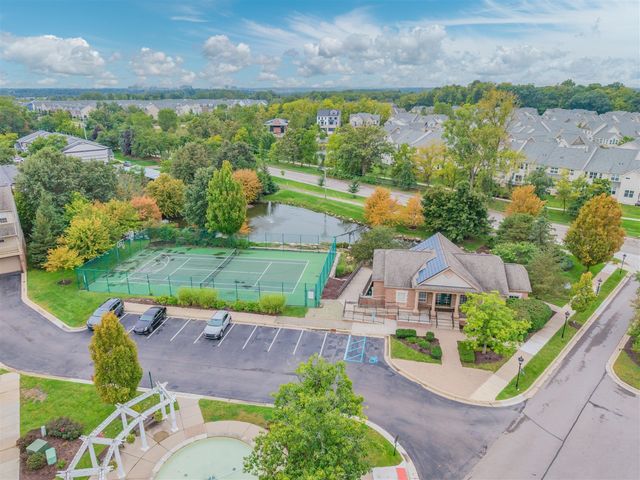 2753 Barclay Way, Ann Arbor, MI 48105