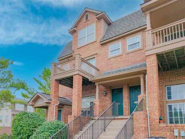 2753 Barclay Way, Ann Arbor, MI 48105