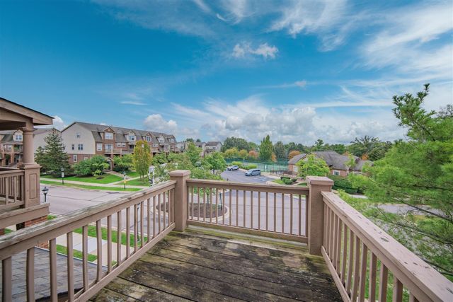 2753 Barclay Way, Ann Arbor, MI 48105