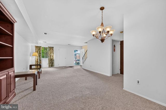 42 MARKEL RD, Malvern, PA 19355
