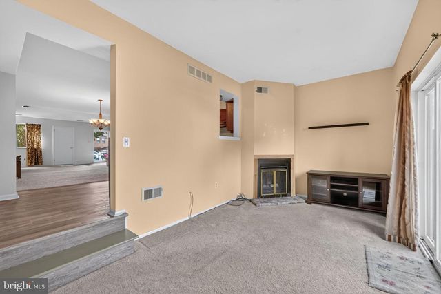 42 MARKEL RD, Malvern, PA 19355