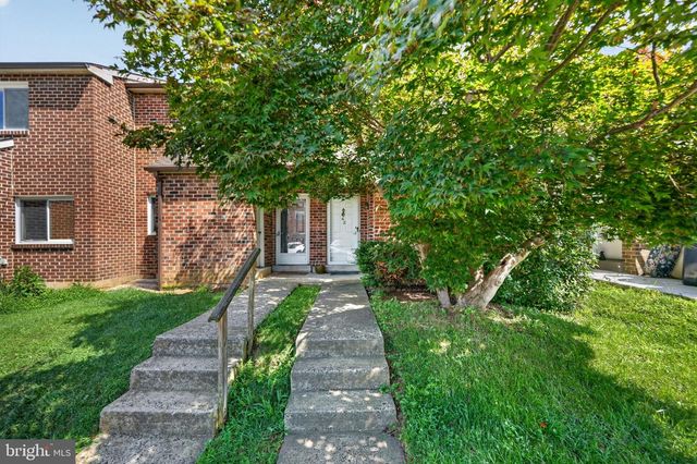42 MARKEL RD, Malvern, PA 19355