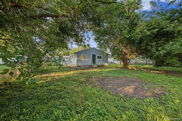 26718 Penn Street, Inkster, MI 48141