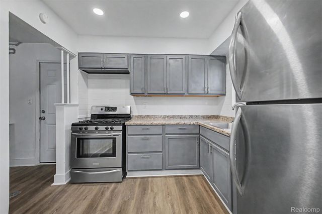 26718 Penn Street, Inkster, MI 48141
