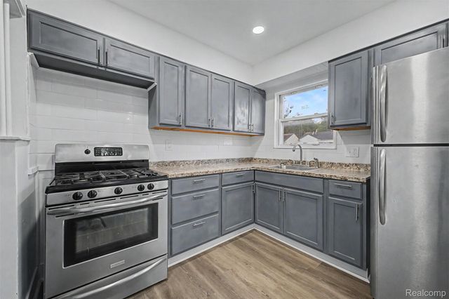 26718 Penn Street, Inkster, MI 48141