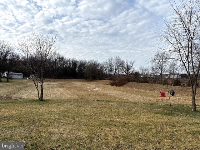 282 MICHAEL ST, Elizabethtown, PA 17022