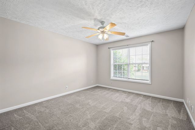 850 Nandina Court, Clarksville, TN 37043