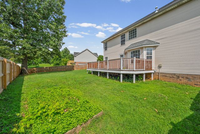 850 Nandina Court, Clarksville, TN 37043