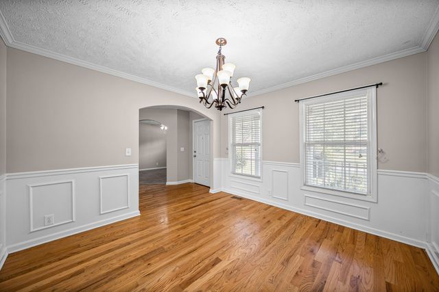 850 Nandina Court, Clarksville, TN 37043