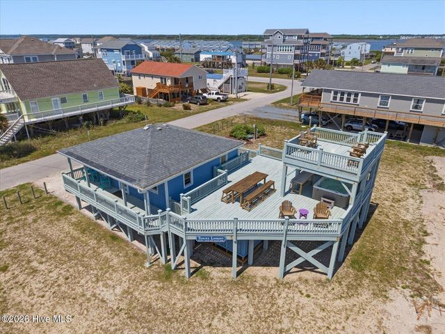 7211 10th Avenue, N Topsail Beach, NC 28460