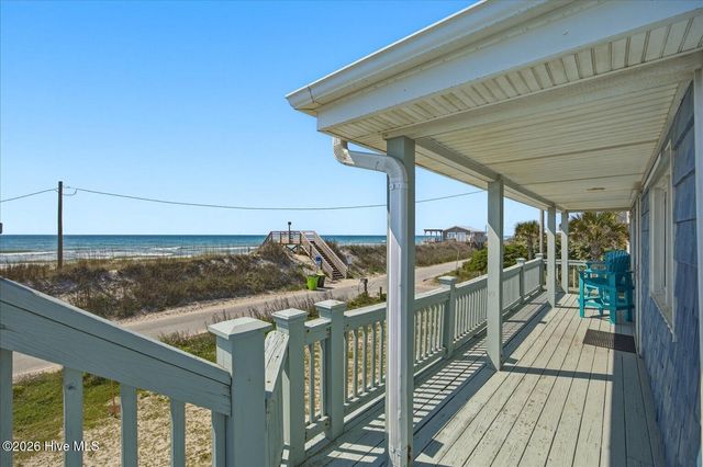 7211 10th Avenue, N Topsail Beach, NC 28460