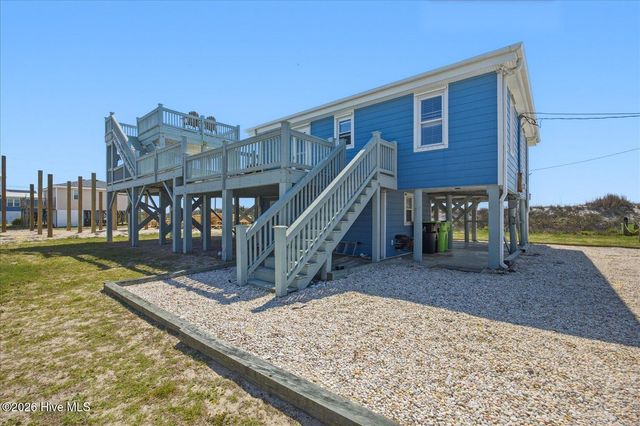 7211 10th Avenue, N Topsail Beach, NC 28460