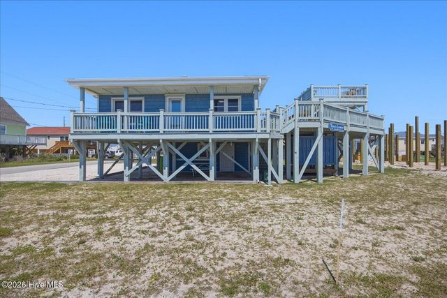 7211 10th Avenue, N Topsail Beach, NC 28460