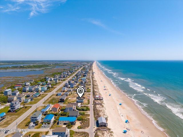 7211 10th Avenue, N Topsail Beach, NC 28460