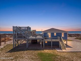 7211 10th Avenue, N Topsail Beach, NC 28460