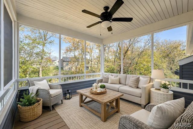 115 Fiddler's Close Road 115 STB, Washington, MO 63090