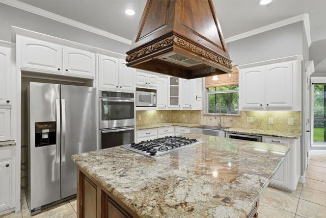 8753 S Monticello Circle, Granbury, TX 76049