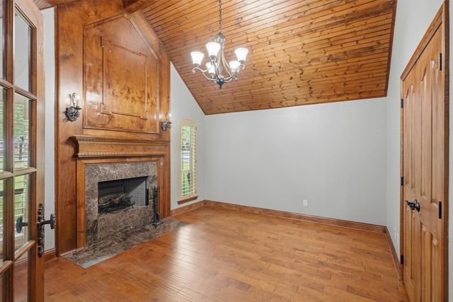 8753 S Monticello Circle, Granbury, TX 76049