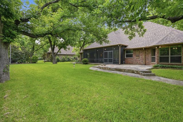 8753 S Monticello Circle, Granbury, TX 76049