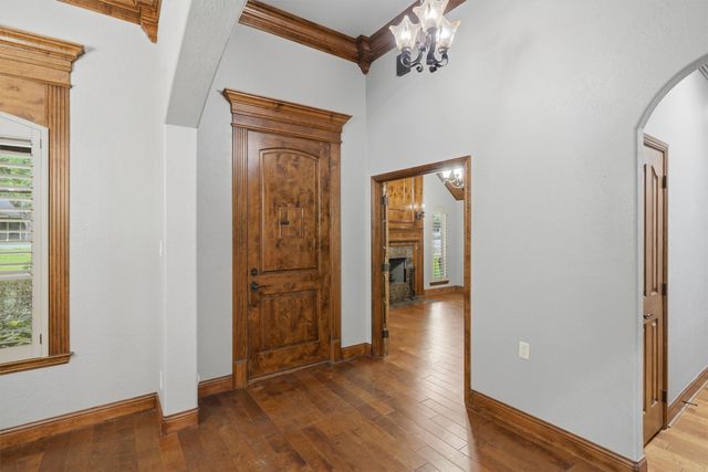 8753 S Monticello Circle, Granbury, TX 76049