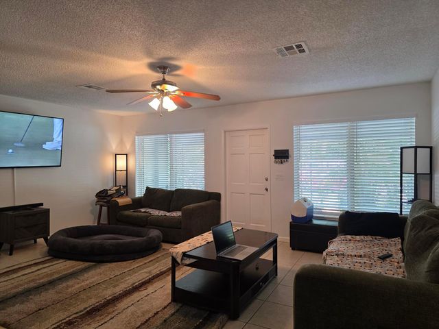 1524 NE 5th Avenue, Fort Lauderdale, FL 33304