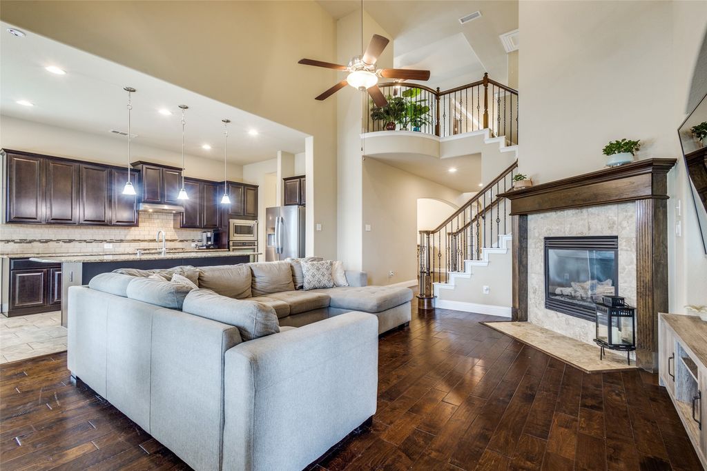 14509 Seventeen Lakes Boulevard, Fort Worth, TX 76262