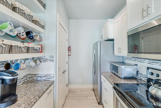 247 W Roberts Ave 20, Port Aransas, TX 78373