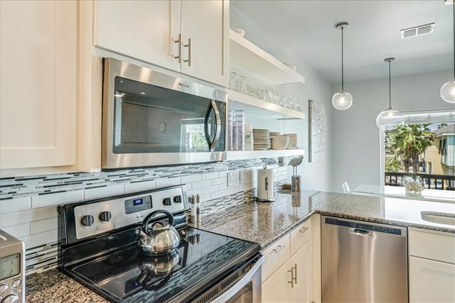 247 W Roberts Ave 20, Port Aransas, TX 78373