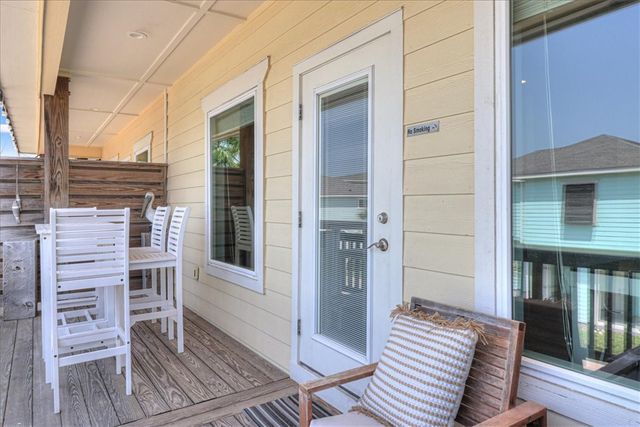 247 W Roberts Ave 20, Port Aransas, TX 78373