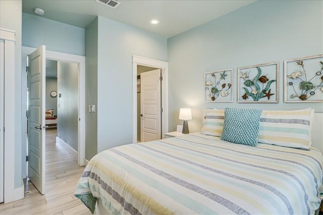 247 W Roberts Ave 20, Port Aransas, TX 78373