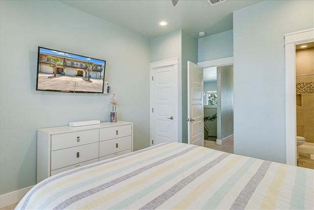 247 W Roberts Ave 20, Port Aransas, TX 78373