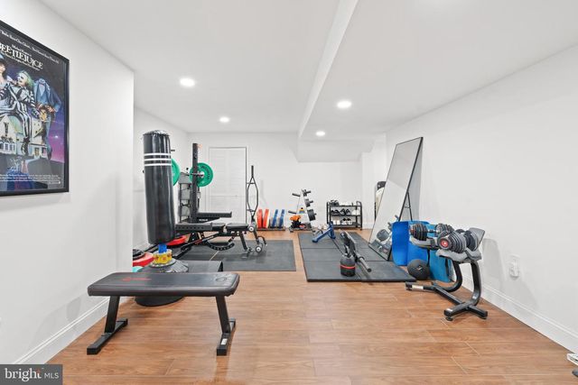 25 CARSDALE DR, Belle Mead, NJ 08502