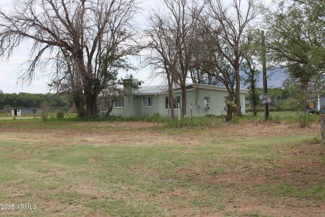 10550 E HIGHWAY 92 Highway, Hereford, AZ 85615