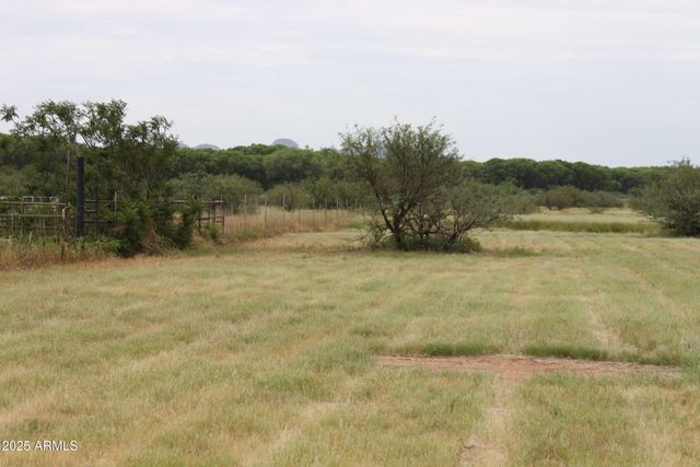 10550 E HIGHWAY 92 Highway, Hereford, AZ 85615