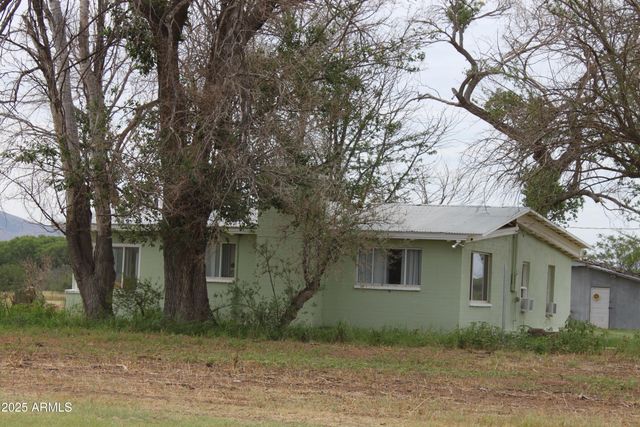 10550 E HIGHWAY 92 Highway, Hereford, AZ 85615