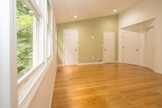 55 Crystal Brook Way A, Marlborough, MA 01752