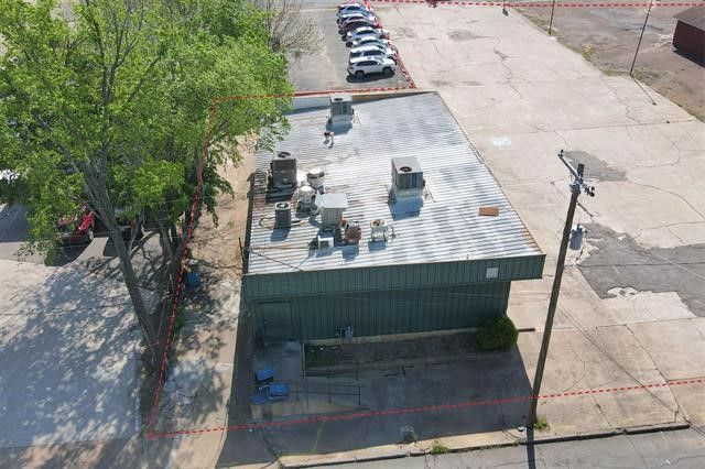 350 NW 1st, Paris, TX 75460