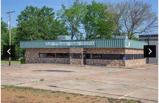 350 NW 1st, Paris, TX 75460