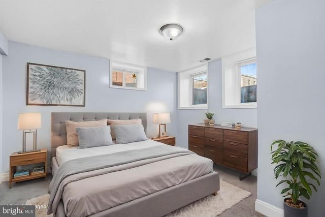 1242 SAVANNAH PL SE, Washington, DC 20032