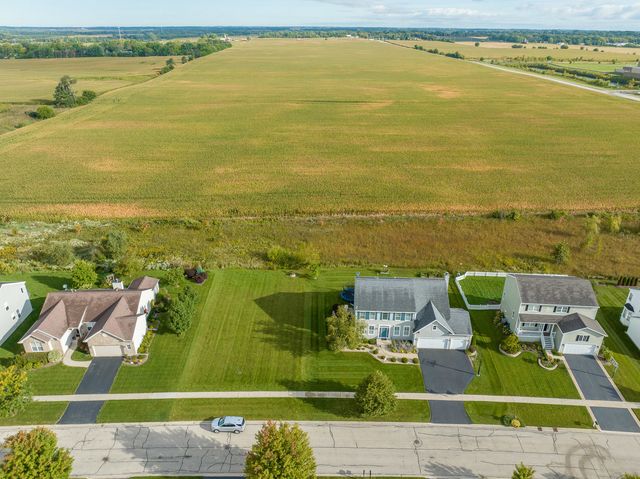 2801 Haydn Street, Woodstock, IL 60098