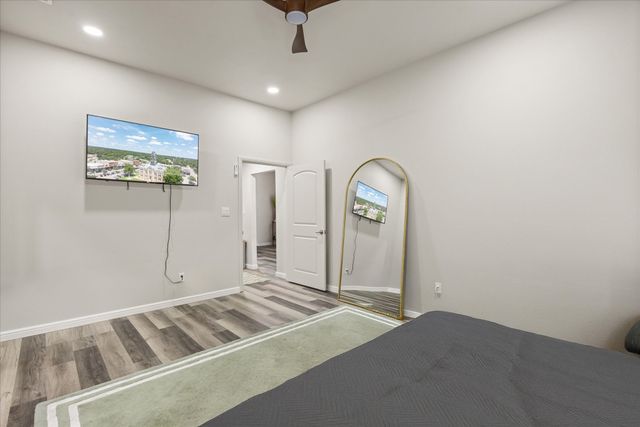 4801 W Wedgefield Road, Granbury, TX 76049