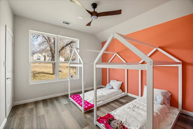 4801 W Wedgefield Road, Granbury, TX 76049