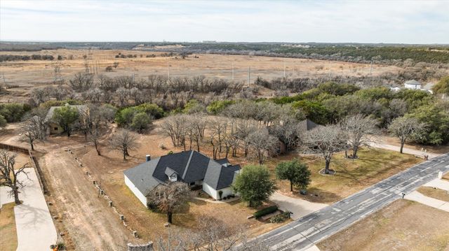 4801 W Wedgefield Road, Granbury, TX 76049