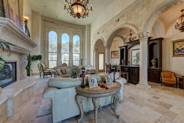 2070 W Green Springs Rd, El Dorado Hills, CA 95762