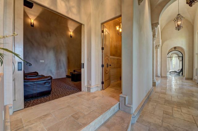 2070 W Green Springs Rd, El Dorado Hills, CA 95762